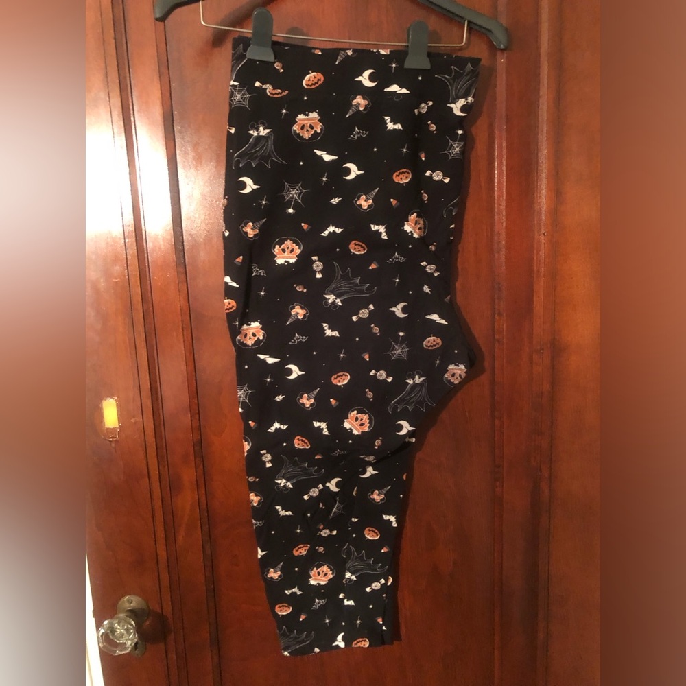 Disney Halloween leggings